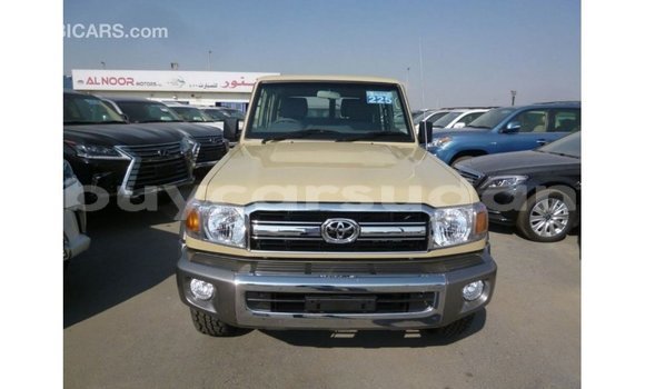 Buy Import Toyota Land Cruiser Beige Car in Import - Dubai in Al Jazirah State Buy Import Toyota Land Cruiser Beige Car in Import - Dubai in Al Jazirah State