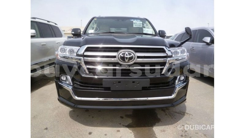 Big with watermark toyota land cruiser al jazirah state import dubai 2346