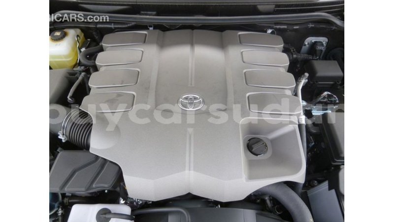 Big with watermark toyota land cruiser al jazirah state import dubai 2346