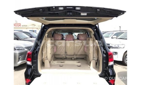 Buy Import Toyota Land Cruiser Black Car in Import - Dubai in Al Jazirah State Buy Import Toyota Land Cruiser Black Car in Import - Dubai in Al Jazirah State
