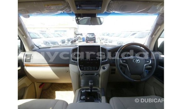 Acheter Import Voiture Toyota Land Cruiser Noir à Import - Dubai, État d'Al Jazirah Acheter Import Voiture Toyota Land Cruiser Noir à Import - Dubai, État d'Al Jazirah