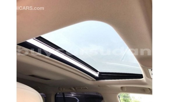 Buy Import Toyota Land Cruiser White Car in Import - Dubai in Al Jazirah State Buy Import Toyota Land Cruiser White Car in Import - Dubai in Al Jazirah State