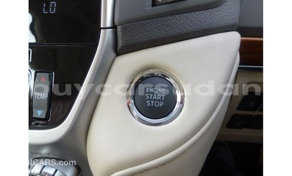Buy Import Toyota Land Cruiser White Car in Import - Dubai in Al Jazirah State Buy Import Toyota Land Cruiser White Car in Import - Dubai in Al Jazirah State