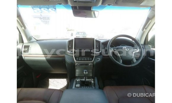 Buy Import Toyota Land Cruiser Red Car in Import - Dubai in Al Jazirah State Buy Import Toyota Land Cruiser Red Car in Import - Dubai in Al Jazirah State