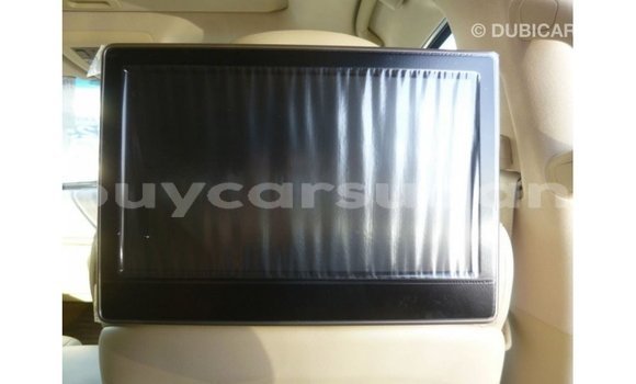 Acheter Import Voiture Toyota Land Cruiser Noir à Import - Dubai, État d'Al Jazirah Acheter Import Voiture Toyota Land Cruiser Noir à Import - Dubai, État d'Al Jazirah