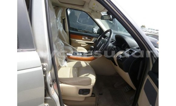 Buy Import Land Rover Range Rover Other Car in Import - Dubai in Al Jazirah State Buy Import Land Rover Range Rover Other Car in Import - Dubai in Al Jazirah State