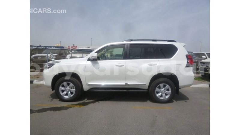 Big with watermark toyota prado al jazirah state import dubai 2373