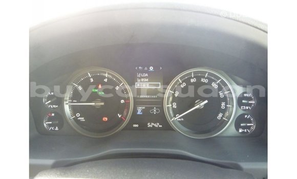 Buy Import Toyota Land Cruiser White Car in Import - Dubai in Al Jazirah State Buy Import Toyota Land Cruiser White Car in Import - Dubai in Al Jazirah State