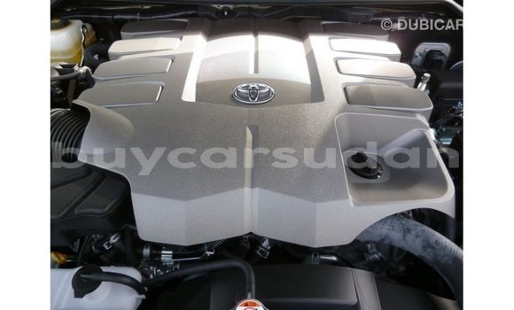 Buy Import Toyota Land Cruiser White Car in Import - Dubai in Al Jazirah State Buy Import Toyota Land Cruiser White Car in Import - Dubai in Al Jazirah State