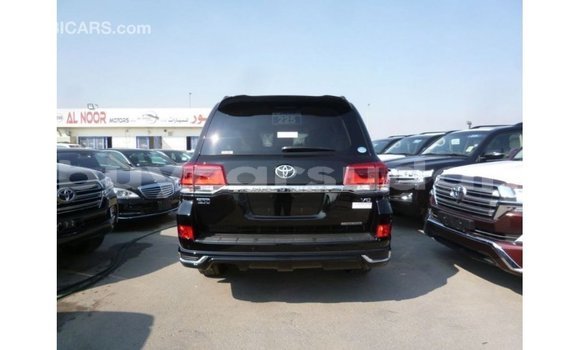 Buy Import Toyota Land Cruiser Black Car in Import - Dubai in Al Jazirah State Buy Import Toyota Land Cruiser Black Car in Import - Dubai in Al Jazirah State