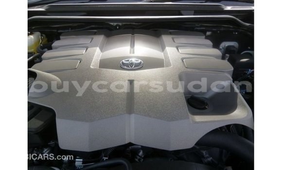 Buy Import Toyota Land Cruiser White Car in Import - Dubai in Al Jazirah State Buy Import Toyota Land Cruiser White Car in Import - Dubai in Al Jazirah State
