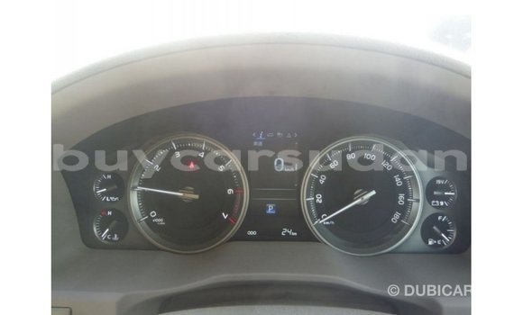 Buy Import Toyota Land Cruiser White Car in Import - Dubai in Al Jazirah State Buy Import Toyota Land Cruiser White Car in Import - Dubai in Al Jazirah State