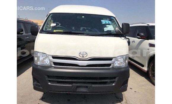 Buy Import Toyota Hiace White Car in Import - Dubai in Al Jazirah State Buy Import Toyota Hiace White Car in Import - Dubai in Al Jazirah State