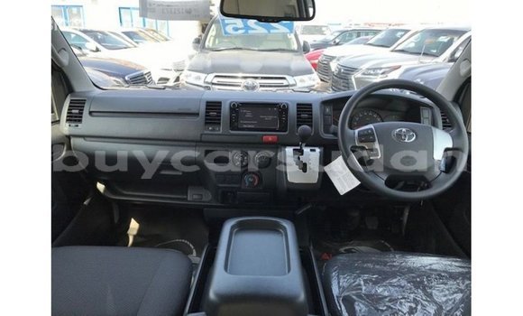 Buy Import Toyota Hiace White Car in Import - Dubai in Al Jazirah State Buy Import Toyota Hiace White Car in Import - Dubai in Al Jazirah State