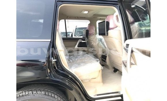 Buy Import Toyota Land Cruiser Black Car in Import - Dubai in Al Jazirah State Buy Import Toyota Land Cruiser Black Car in Import - Dubai in Al Jazirah State