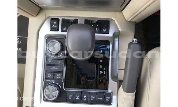 Buy Import Toyota Land Cruiser White Car in Import - Dubai in Al Jazirah State Buy Import Toyota Land Cruiser White Car in Import - Dubai in Al Jazirah State