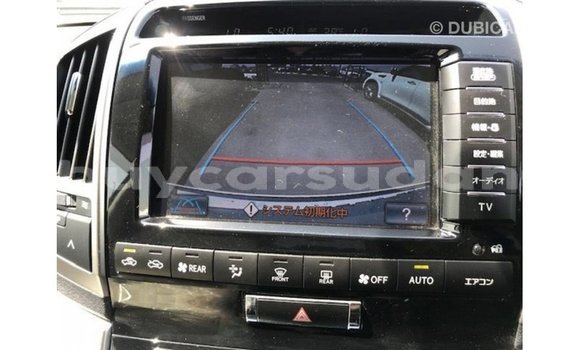 Buy Import Toyota Land Cruiser White Car in Import - Dubai in Al Jazirah State Buy Import Toyota Land Cruiser White Car in Import - Dubai in Al Jazirah State