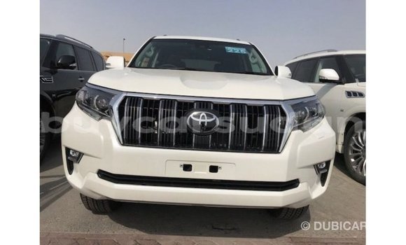 Acheter Import Voiture Toyota Prado Blanc à Import - Dubai, État d'Al Jazirah Acheter Import Voiture Toyota Prado Blanc à Import - Dubai, État d'Al Jazirah
