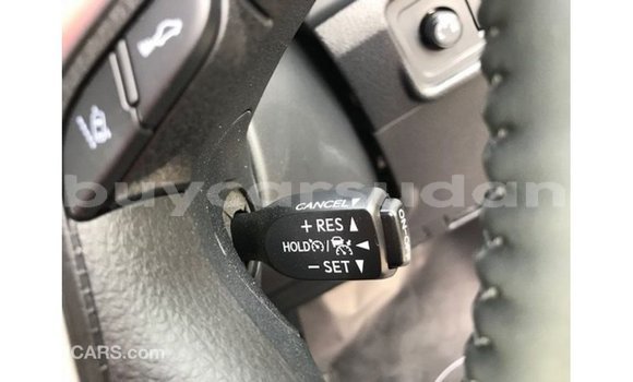 Acheter Import Voiture Toyota Prado Blanc à Import - Dubai, État d'Al Jazirah Acheter Import Voiture Toyota Prado Blanc à Import - Dubai, État d'Al Jazirah