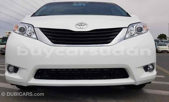 Buy Import Toyota Sienna White Car in Import - Dubai in Al Jazirah State Buy Import Toyota Sienna White Car in Import - Dubai in Al Jazirah State