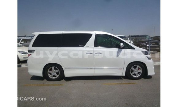Buy Import Toyota Vellfire White Car in Import - Dubai in Al Jazirah State Buy Import Toyota Vellfire White Car in Import - Dubai in Al Jazirah State