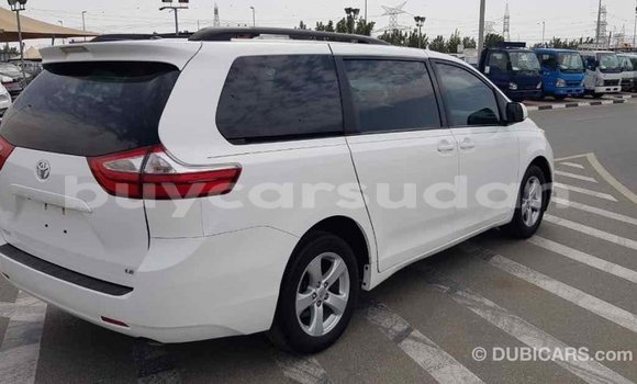 Buy Import Toyota Sienna White Car in Import - Dubai in Al Jazirah State Buy Import Toyota Sienna White Car in Import - Dubai in Al Jazirah State