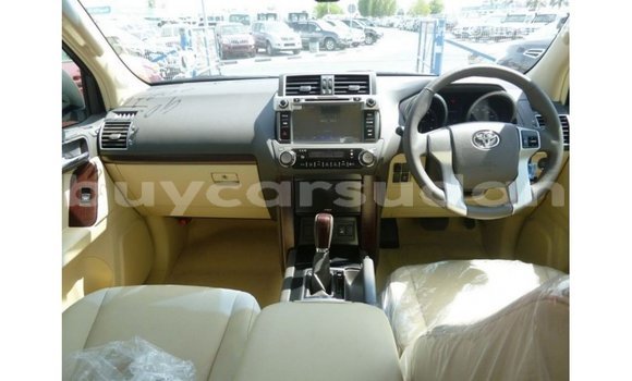 Buy Import Toyota Prado White Car in Import - Dubai in Al Jazirah State Buy Import Toyota Prado White Car in Import - Dubai in Al Jazirah State