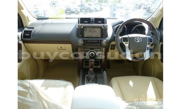 Buy Import Toyota Prado White Car in Import - Dubai in Al Jazirah State Buy Import Toyota Prado White Car in Import - Dubai in Al Jazirah State