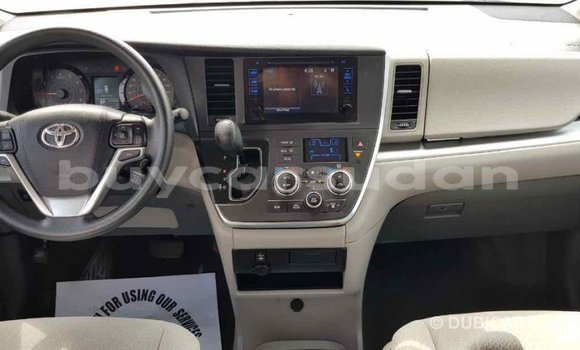 Buy Import Toyota Sienna White Car in Import - Dubai in Al Jazirah State Buy Import Toyota Sienna White Car in Import - Dubai in Al Jazirah State