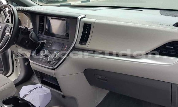 Buy Import Toyota Sienna White Car in Import - Dubai in Al Jazirah State Buy Import Toyota Sienna White Car in Import - Dubai in Al Jazirah State