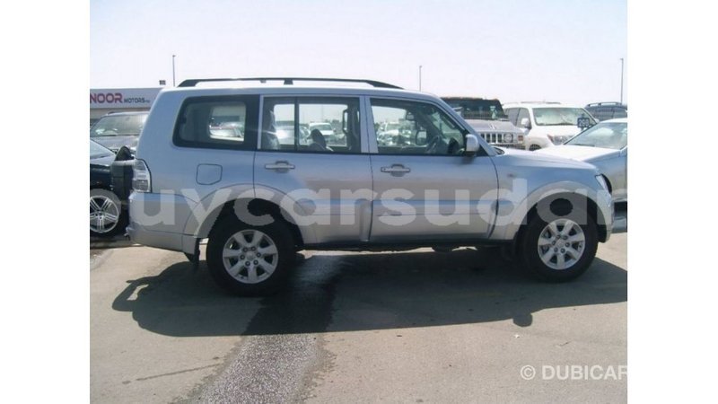 Big with watermark mitsubishi pajero al jazirah state import dubai 2429