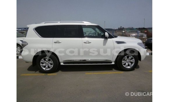 Buy Import Nissan Patrol White Car in Import - Dubai in Al Jazirah State Buy Import Nissan Patrol White Car in Import - Dubai in Al Jazirah State