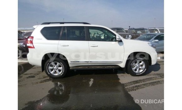 Acheter Import Voiture Toyota Prado Blanc à Import - Dubai, État d'Al Jazirah Acheter Import Voiture Toyota Prado Blanc à Import - Dubai, État d'Al Jazirah