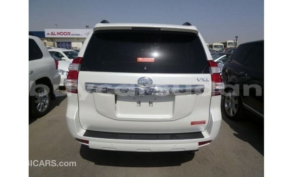 Buy Import Toyota Prado White Car in Import - Dubai in Al Jazirah State Buy Import Toyota Prado White Car in Import - Dubai in Al Jazirah State