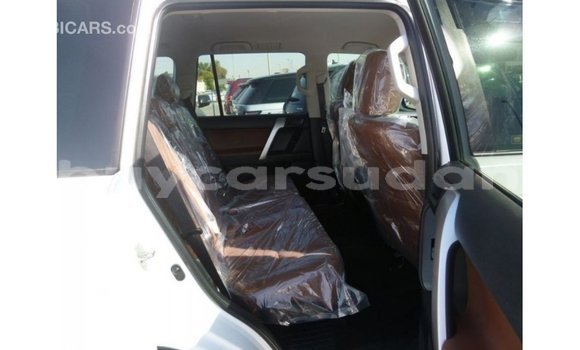 Buy Import Toyota Prado White Car in Import - Dubai in Al Jazirah State Buy Import Toyota Prado White Car in Import - Dubai in Al Jazirah State