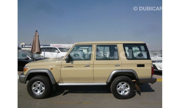 Buy Import Toyota Land Cruiser Beige Car in Import - Dubai in Al Jazirah State Buy Import Toyota Land Cruiser Beige Car in Import - Dubai in Al Jazirah State