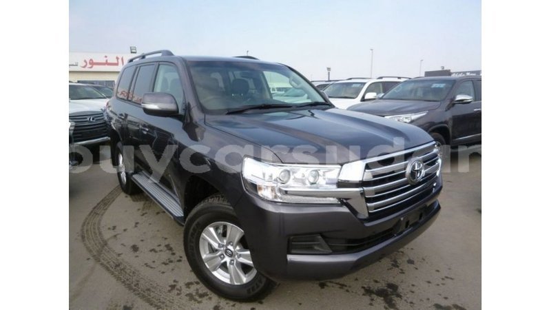 Big with watermark toyota land cruiser al jazirah state import dubai 2463