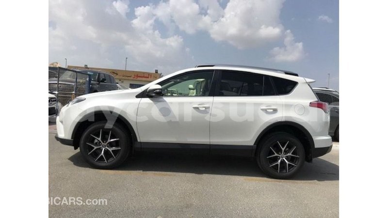 Big with watermark toyota hiace al jazirah state import dubai 2465