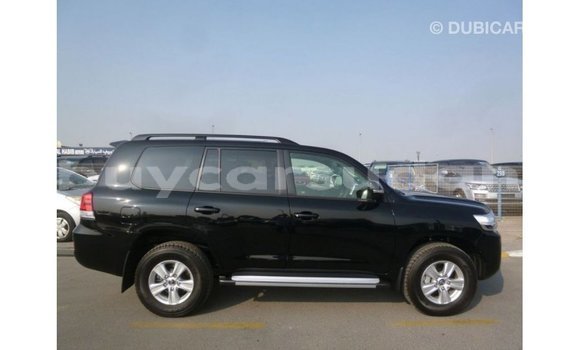 Acheter Import Voiture Toyota Land Cruiser Noir à Import - Dubai, État d'Al Jazirah Acheter Import Voiture Toyota Land Cruiser Noir à Import - Dubai, État d'Al Jazirah
