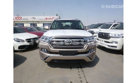Acheter Import Voiture Toyota Land Cruiser Autre à Import - Dubai, État d'Al Jazirah Acheter Import Voiture Toyota Land Cruiser Autre à Import - Dubai, État d'Al Jazirah