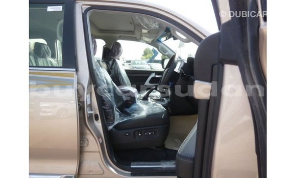 Acheter Import Voiture Toyota Land Cruiser Autre à Import - Dubai, État d'Al Jazirah Acheter Import Voiture Toyota Land Cruiser Autre à Import - Dubai, État d'Al Jazirah