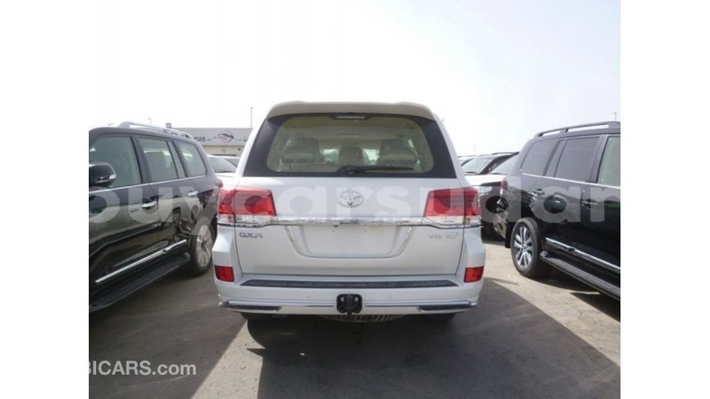 Big with watermark toyota land cruiser al jazirah state import dubai 2478
