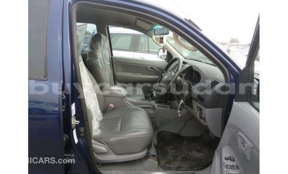 Buy Import Toyota Hilux Blue Car in Import - Dubai in Al Jazirah State Buy Import Toyota Hilux Blue Car in Import - Dubai in Al Jazirah State