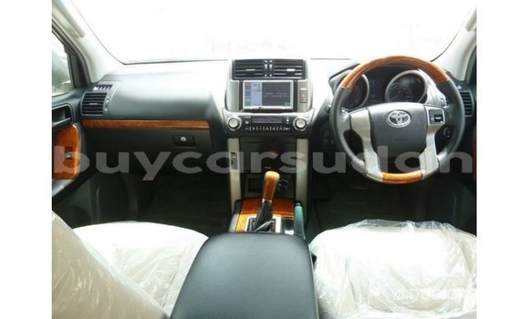 Buy Import Toyota Prado White Car in Import - Dubai in Al Jazirah State Buy Import Toyota Prado White Car in Import - Dubai in Al Jazirah State