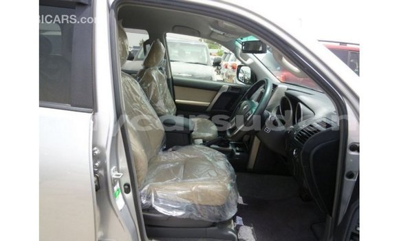 Acheter Import Voiture Toyota Prado Autre à Import - Dubai, État d'Al Jazirah Acheter Import Voiture Toyota Prado Autre à Import - Dubai, État d'Al Jazirah