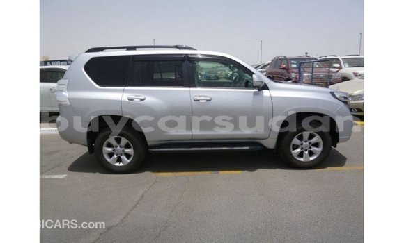 Acheter Import Voiture Toyota Prado Autre à Import - Dubai, État d'Al Jazirah Acheter Import Voiture Toyota Prado Autre à Import - Dubai, État d'Al Jazirah