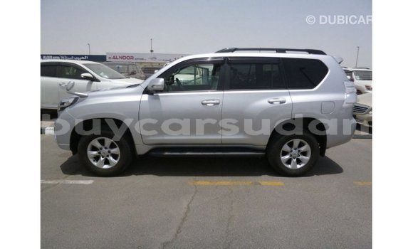 Acheter Import Voiture Toyota Prado Autre à Import - Dubai, État d'Al Jazirah Acheter Import Voiture Toyota Prado Autre à Import - Dubai, État d'Al Jazirah