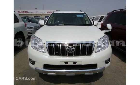 Buy Import Toyota Prado White Car in Import - Dubai in Al Jazirah State Buy Import Toyota Prado White Car in Import - Dubai in Al Jazirah State