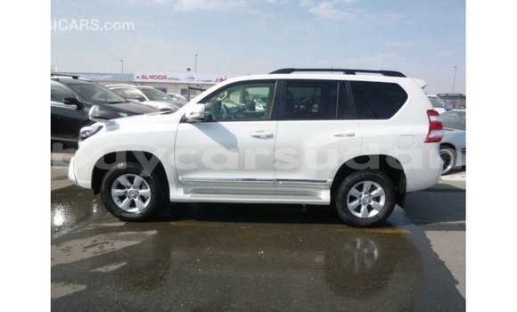 Buy Import Toyota Prado White Car in Import - Dubai in Al Jazirah State Buy Import Toyota Prado White Car in Import - Dubai in Al Jazirah State