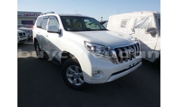 Buy Import Toyota Prado White Car in Import - Dubai in Al Jazirah State Buy Import Toyota Prado White Car in Import - Dubai in Al Jazirah State